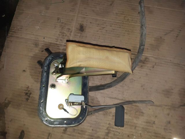 bontott SUZUKI SWIFT II Üzemanyagszint Jeladó