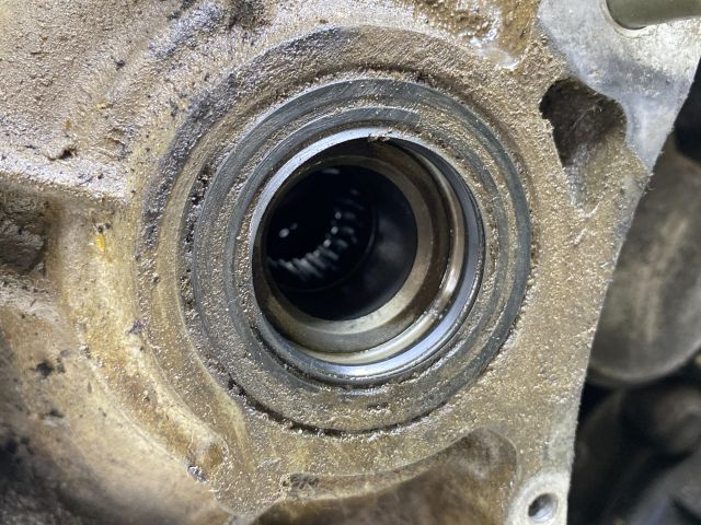 bontott SUZUKI SWIFT II Váltó (Mechanikus)