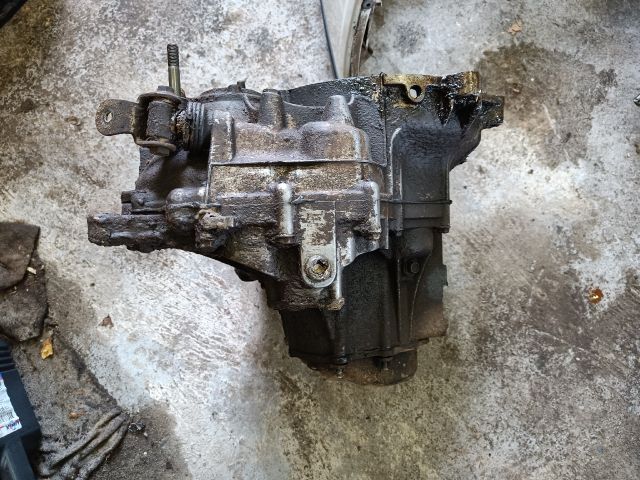 bontott SUZUKI SWIFT II Váltó (Mechanikus)