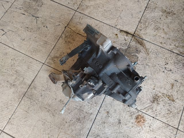 bontott SUZUKI SWIFT II Váltó (Mechanikus)