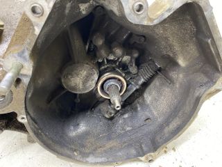 bontott SUZUKI SWIFT II Váltó (Mechanikus)