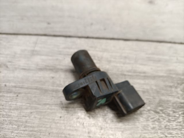 bontott SUZUKI SWIFT II Vezérműtengely Fordulatszám Jeladó