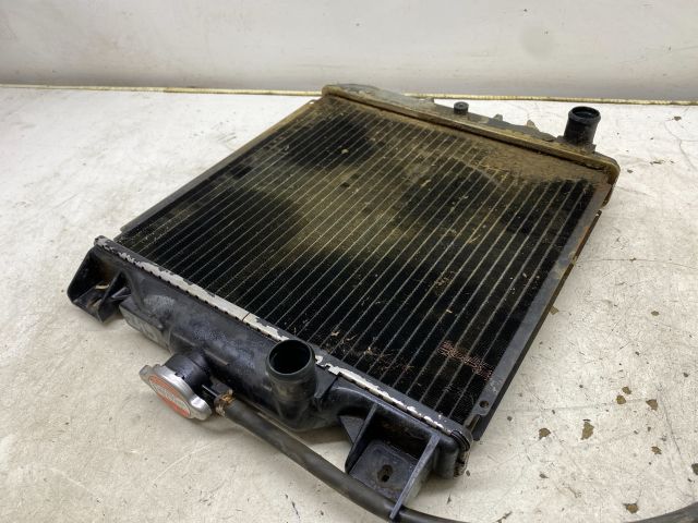 bontott SUZUKI SWIFT II Vízhűtő Radiátor (Nem klímás)