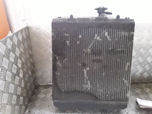 bontott SUZUKI SWIFT II Vízhűtő Radiátor (Nem klímás)