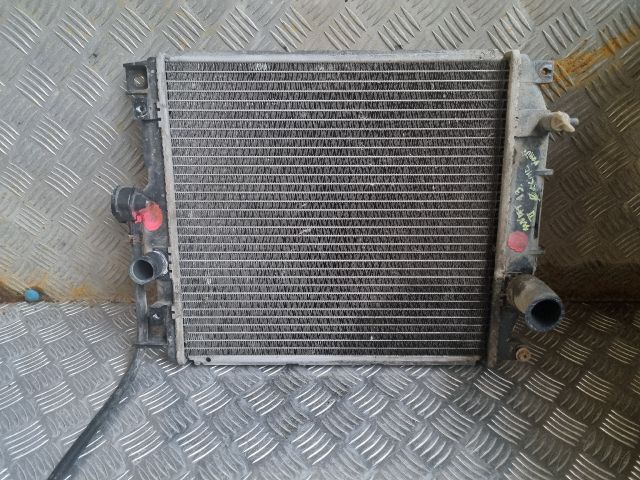 bontott SUZUKI SWIFT II Vízhűtő Radiátor (Nem klímás)