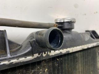 bontott SUZUKI SWIFT II Vízhűtő Radiátor (Nem klímás)