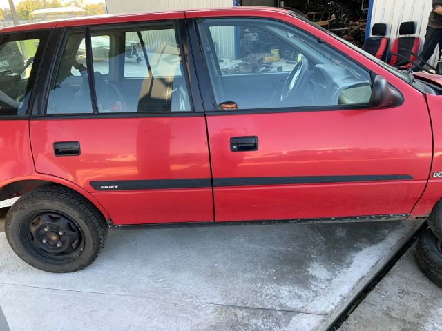 bontott SUZUKI SWIFT II Vízhűtő Radiátor (Nem klímás)