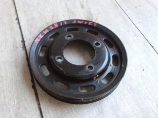 bontott SUZUKI SWIFT II Vízpumpa Szíjtárcsa