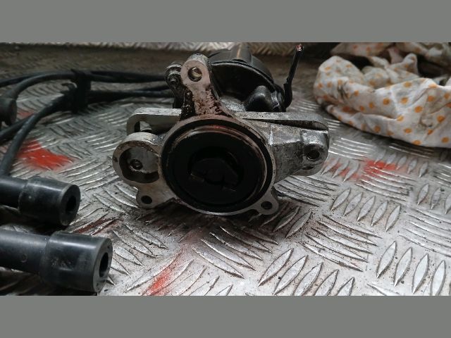 bontott SUZUKI SWIFT II Gyújtáselosztó