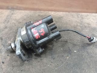 bontott SUZUKI SWIFT II Gyújtáselosztó