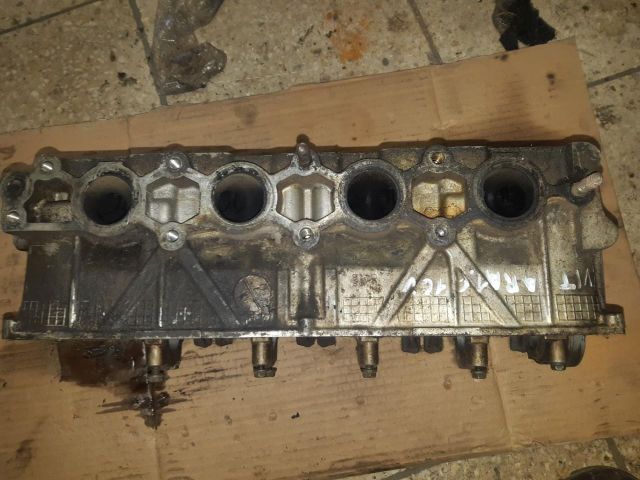 bontott SUZUKI SWIFT II Hengerfej