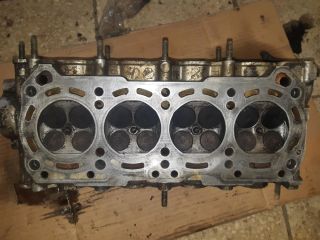 bontott SUZUKI SWIFT II Hengerfej