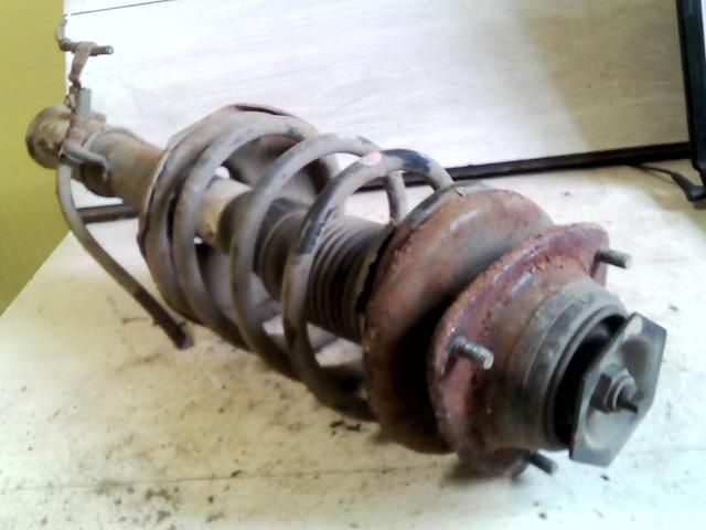 bontott SUZUKI SWIFT II Bal első Lengéscsillapító