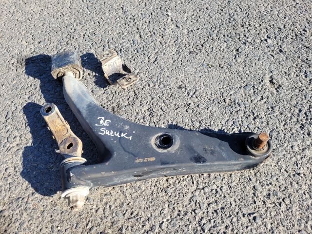 bontott SUZUKI SWIFT II Bal első Lengőkar