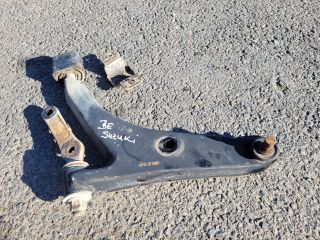 bontott SUZUKI SWIFT II Bal első Lengőkar