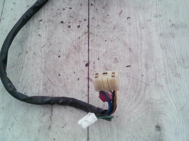 bontott SUZUKI SWIFT II Gyújtáskapcsoló