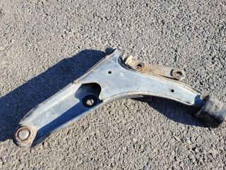 bontott SUZUKI SWIFT II Jobb első Lengőkar