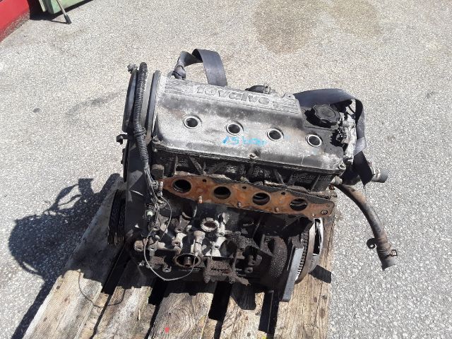 bontott SUZUKI SWIFT II Motor (Fűzött blokk hengerfejjel)