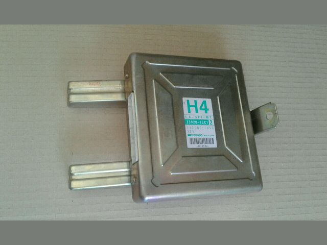 bontott SUZUKI SWIFT II Motorvezérlő