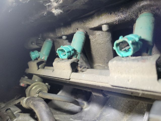 bontott SUZUKI SWIFT II Porlasztó (1 db)