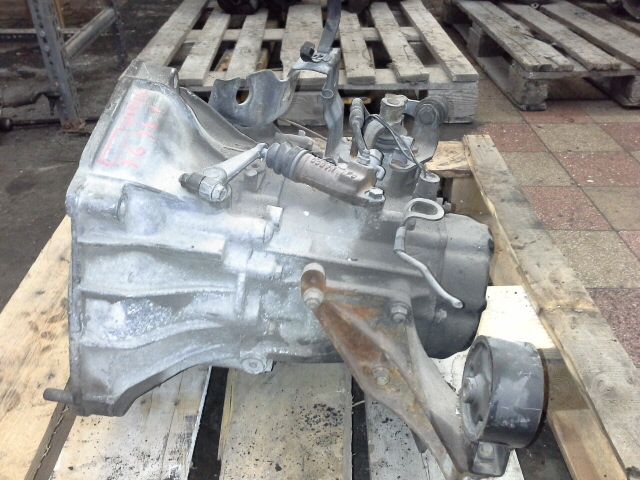 bontott SUZUKI SWIFT II Váltó (Mechanikus)