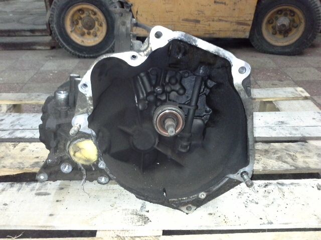 bontott SUZUKI SWIFT II Váltó (Mechanikus)