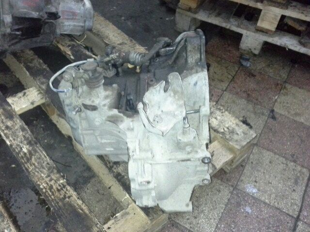 bontott SUZUKI SWIFT II Váltó (Mechanikus)