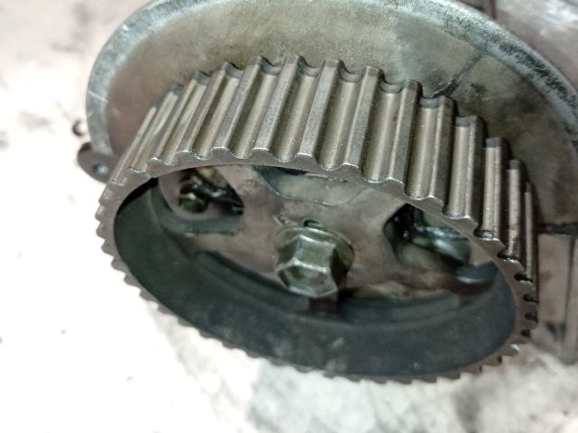 bontott SUZUKI SWIFT II Vezérműkerék