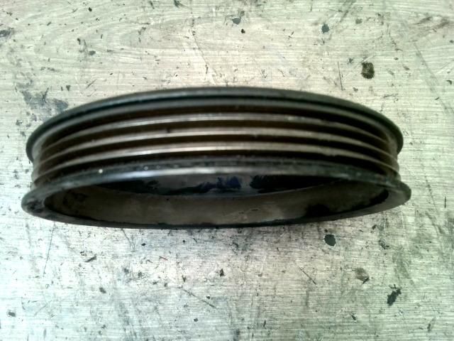 bontott SUZUKI SWIFT II Vízpumpa Szíjtárcsa