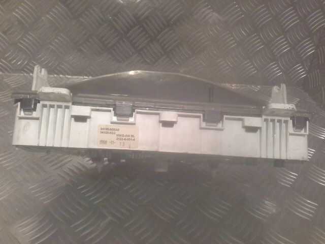 bontott SUZUKI SWIFT II Kilométeróra