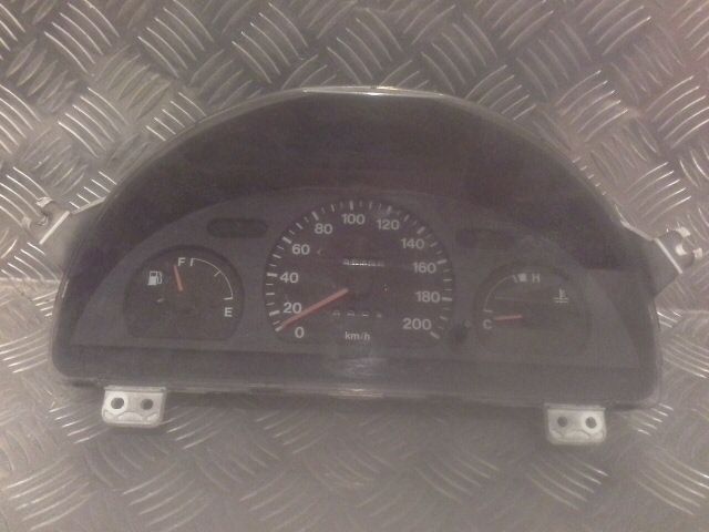 bontott SUZUKI SWIFT II Kilométeróra