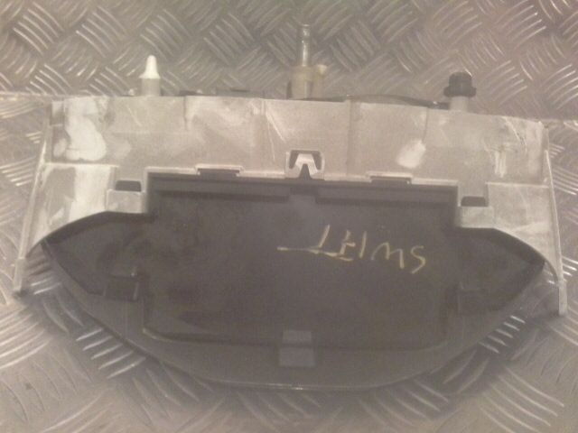 bontott SUZUKI SWIFT II Kilométeróra