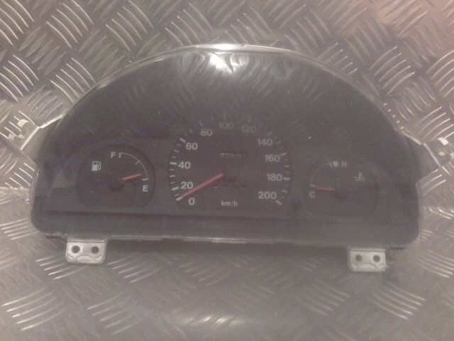 bontott SUZUKI SWIFT II Kilométeróra