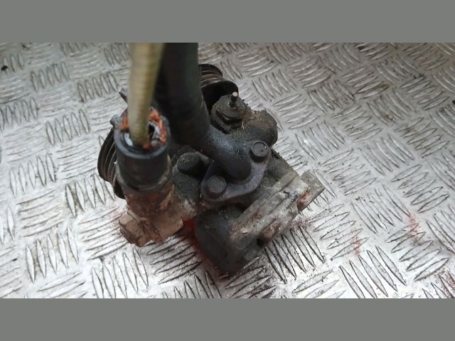 bontott SUZUKI SWIFT II Kormányszervó Motor (Hidraulikus)