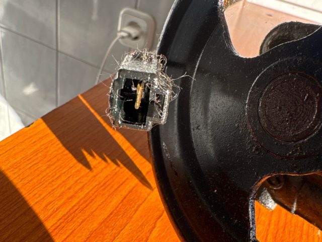 bontott SUZUKI SWIFT II Kormányszervó Motor (Hidraulikus)