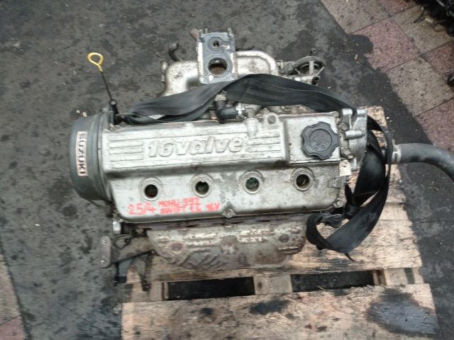 bontott SUZUKI SWIFT II Motor (Fűzött blokk hengerfejjel)