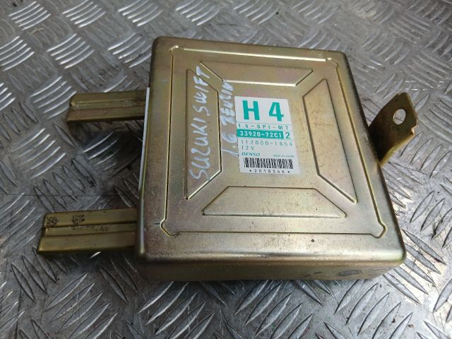 bontott SUZUKI SWIFT II Motorvezérlő