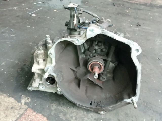 bontott SUZUKI SWIFT II Váltó (Mechanikus)