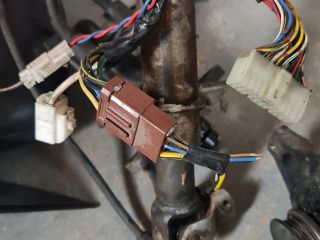 bontott SUZUKI SWIFT II Ablakemelő Kapcsoló Négyes / Kettes