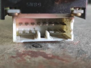 bontott SUZUKI SWIFT II Ablakemelő Kapcsoló Négyes / Kettes