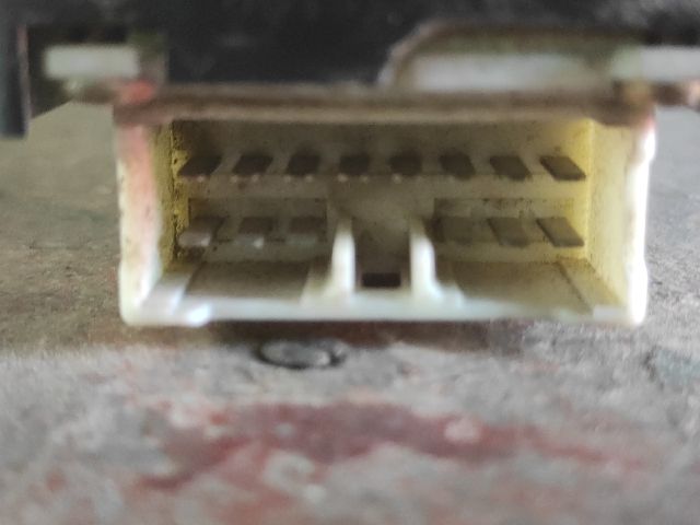 bontott SUZUKI SWIFT II Ablakemelő Kapcsoló Négyes / Kettes