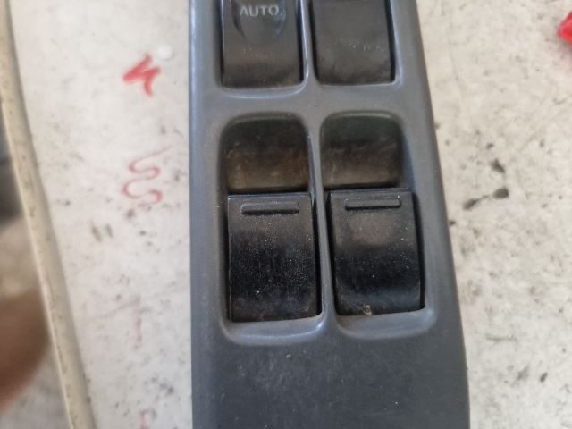 bontott SUZUKI SWIFT II Ablakemelő Kapcsoló Négyes / Kettes