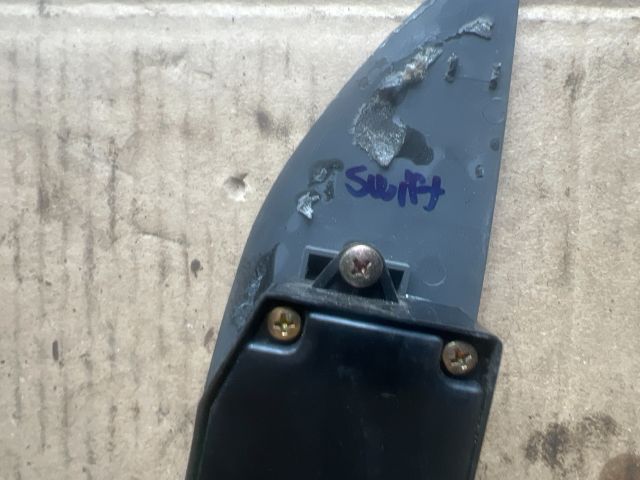 bontott SUZUKI SWIFT II Ablakemelő Kapcsoló Négyes / Kettes