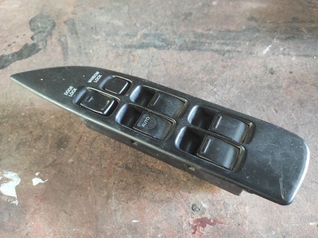 bontott SUZUKI SWIFT II Ablakemelő Kapcsoló Négyes / Kettes