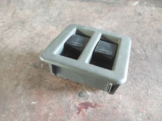 bontott SUZUKI SWIFT II Ablakemelő Kapcsoló Négyes / Kettes