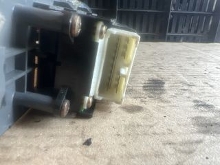 bontott SUZUKI SWIFT II Ablakemelő Kapcsoló Négyes / Kettes