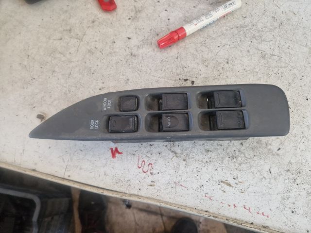 bontott SUZUKI SWIFT II Ablakemelő Kapcsoló Négyes / Kettes