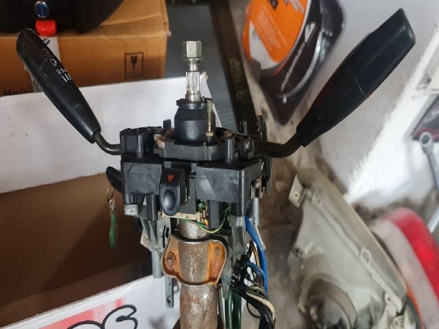 bontott SUZUKI SWIFT II Ablakemelő Kapcsoló Négyes / Kettes