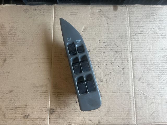 bontott SUZUKI SWIFT II Ablakemelő Kapcsoló Négyes / Kettes