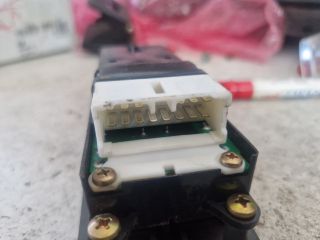 bontott SUZUKI SWIFT II Ablakemelő Kapcsoló Négyes / Kettes